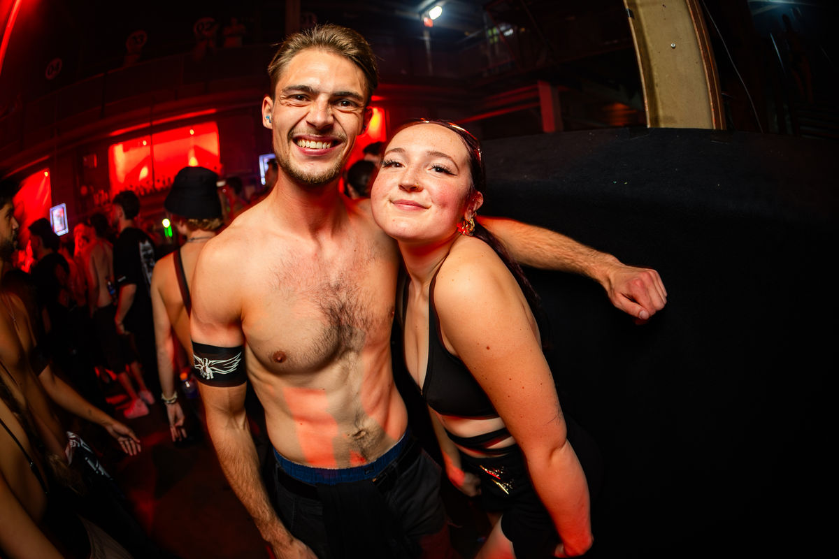 Loading... just a sec